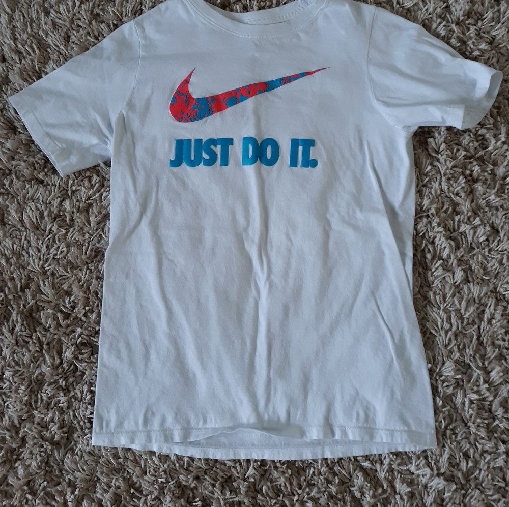 Boys Nike Shirt